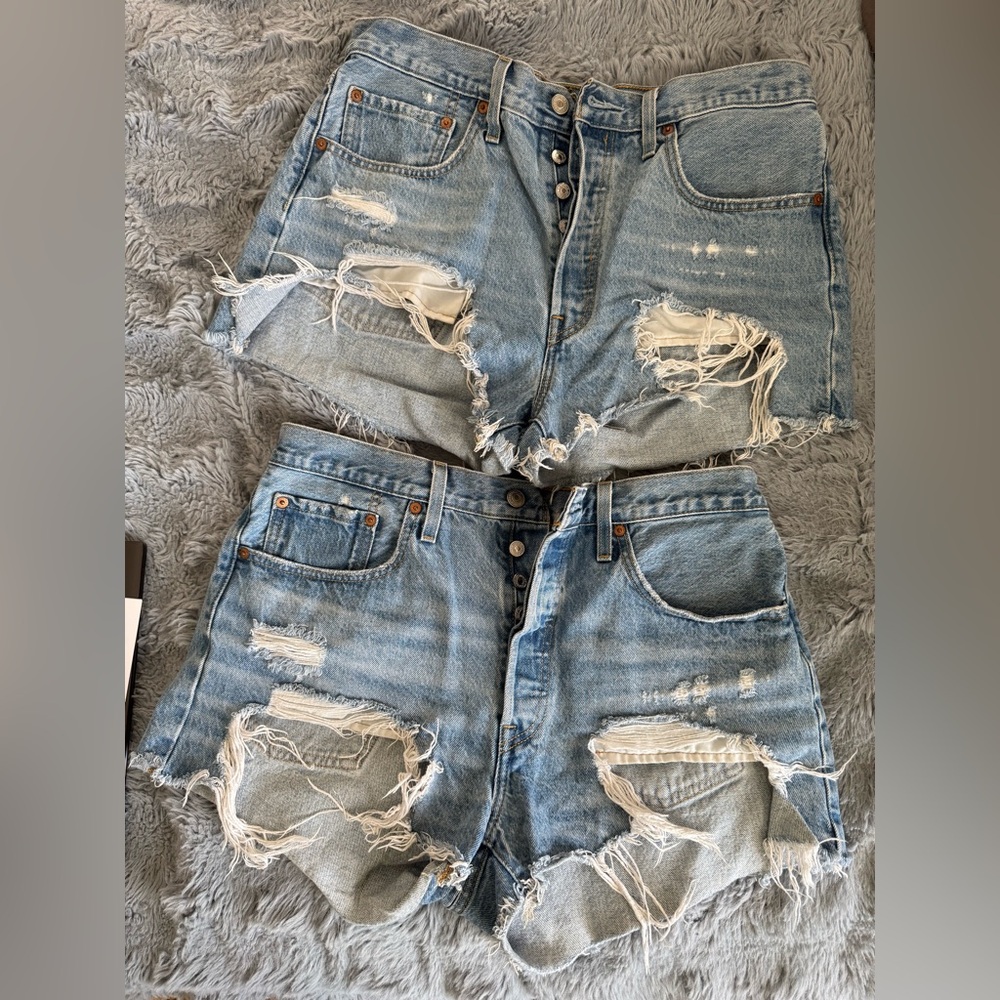 Levi’s Shorts.